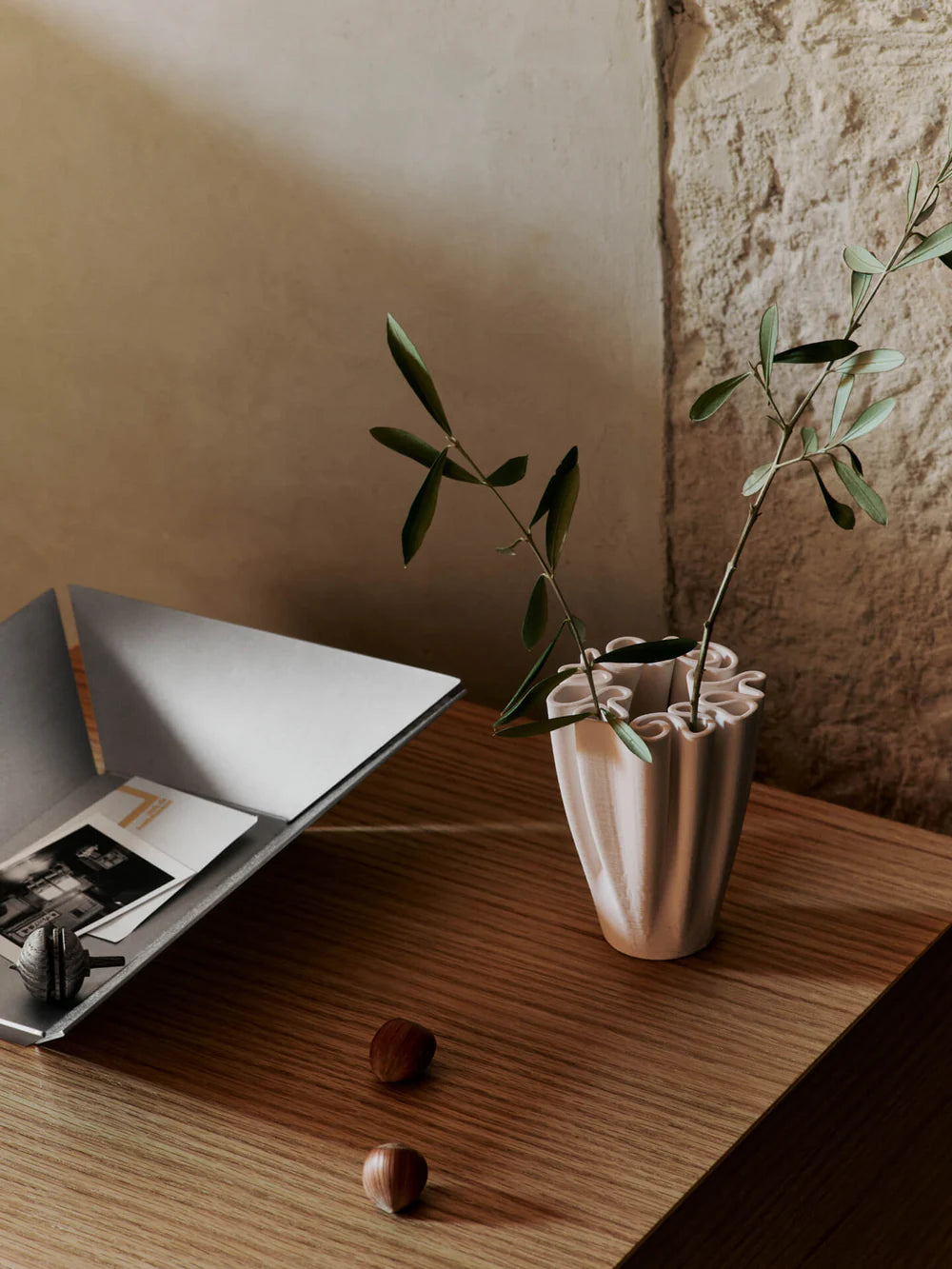 Dedali vase - H18 - off white