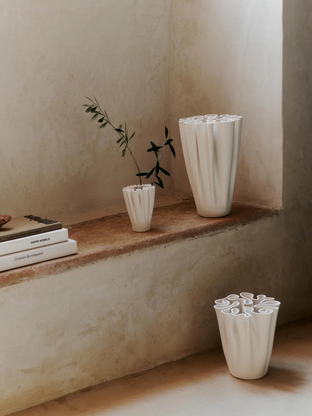 Dedali vase - H18 - off white