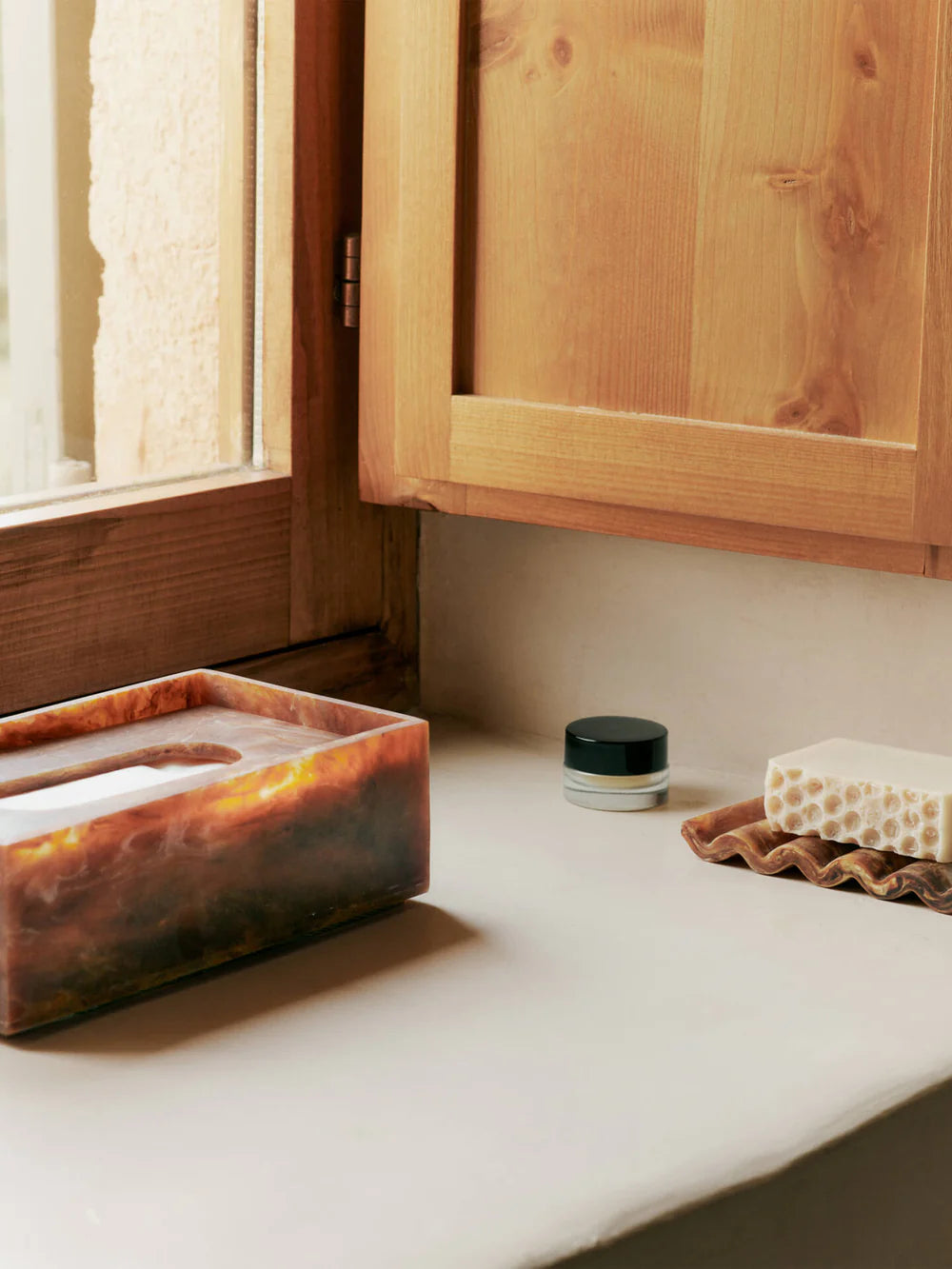 Mist tissue box - sugar kelp