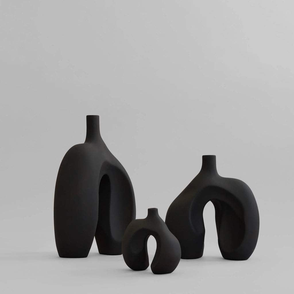 Ni Vase, Petit Black