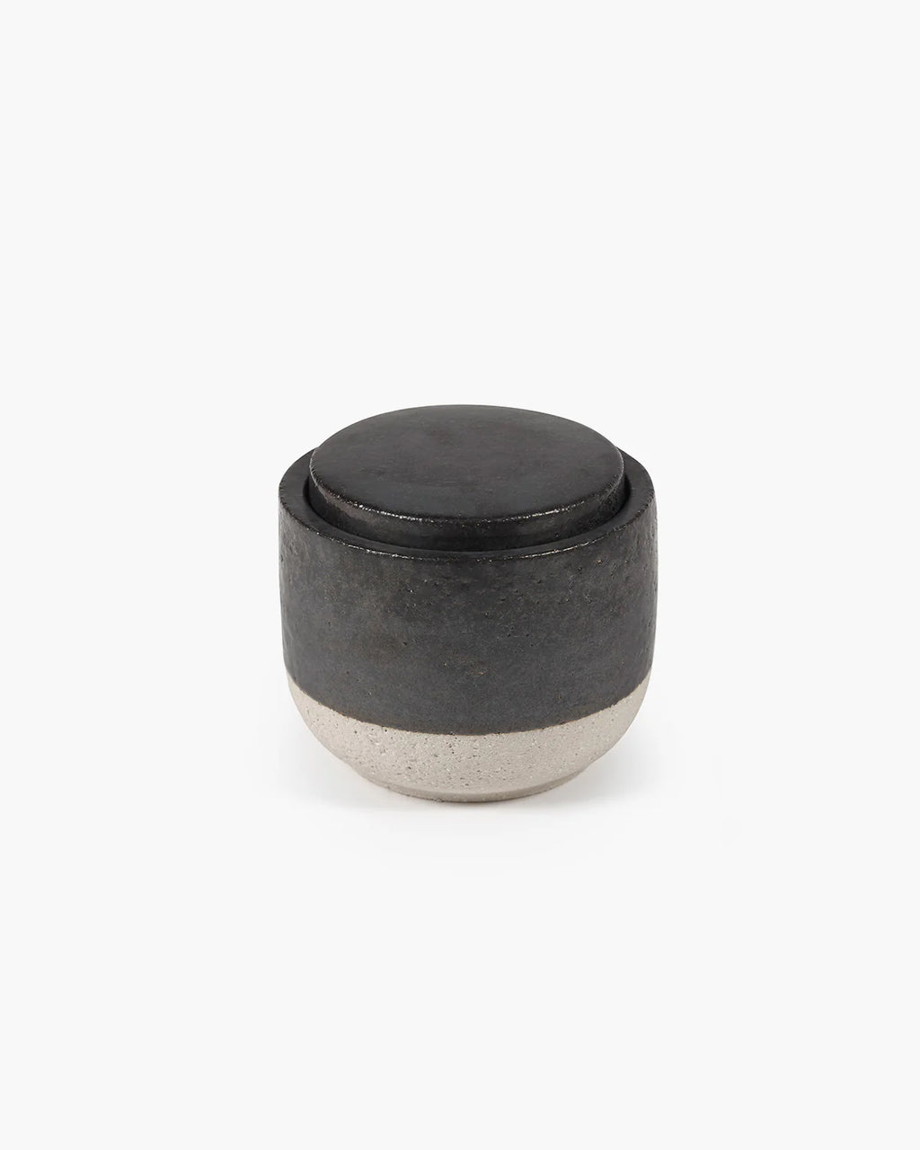 Bougie parfumée L titane bois brûlé