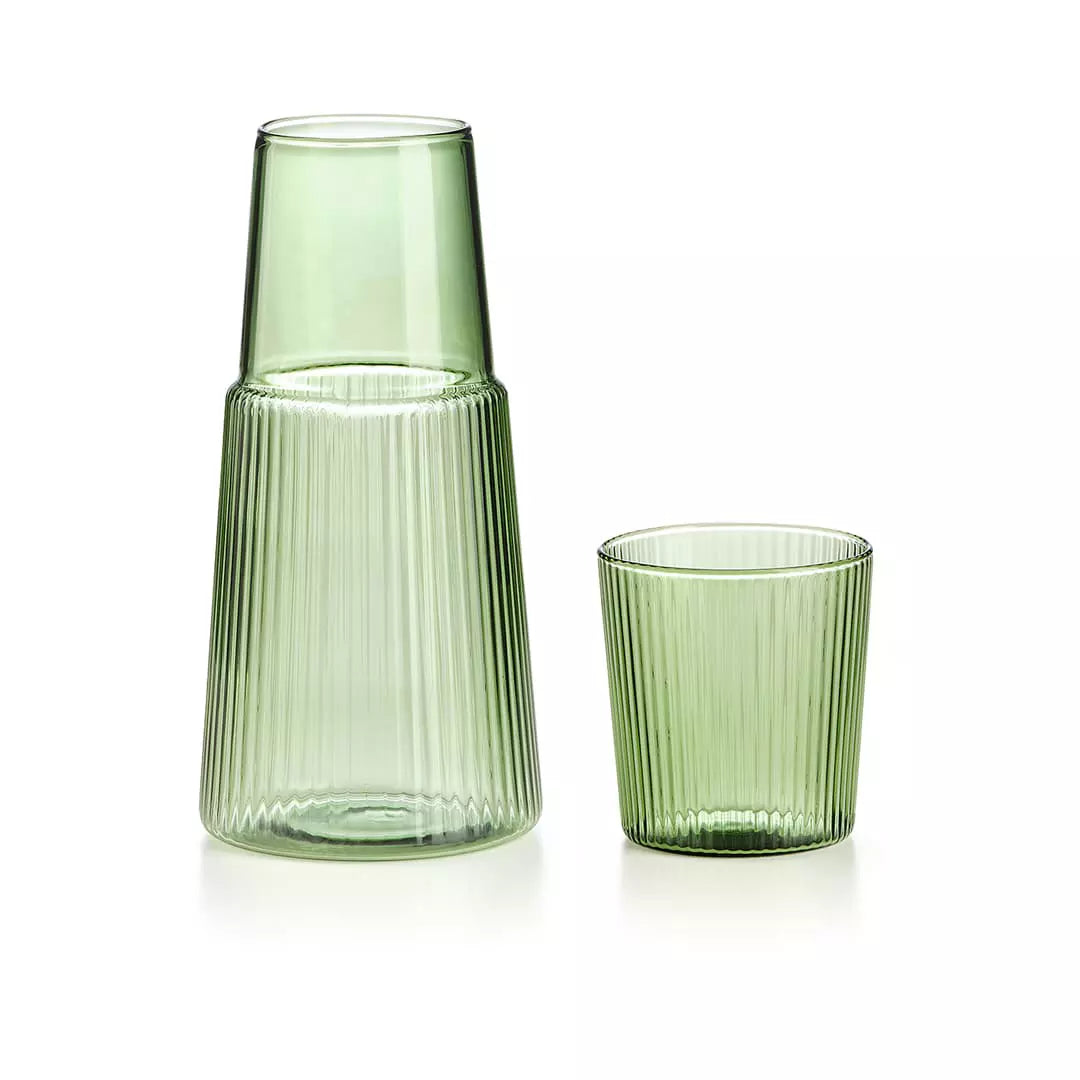 Narciso pleated carafe in borosilicate glass - Green